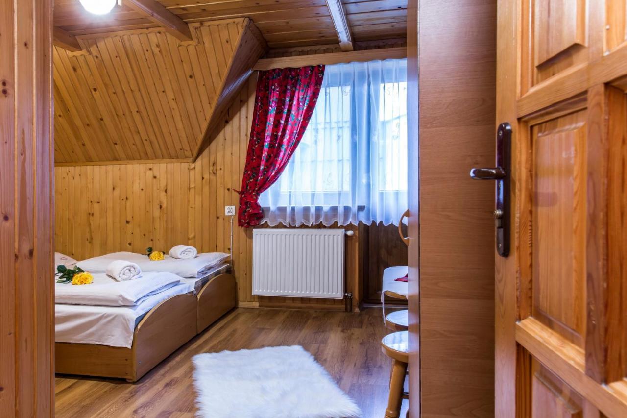 Willa Danuska Poronin Bagian luar foto